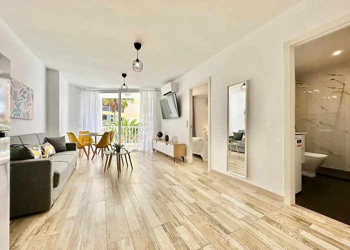 Torres De Yomely - Y2g Apartman Playa de las Américas